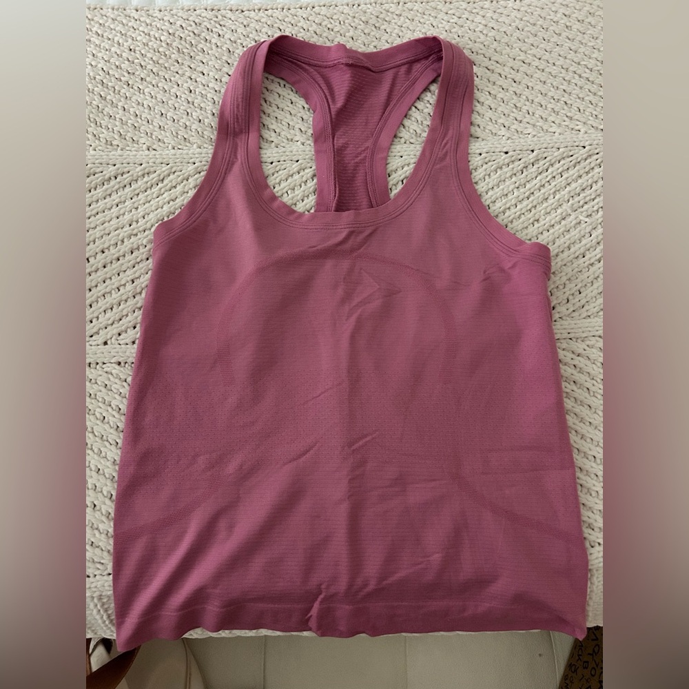 Lululemon tank swiftly tech